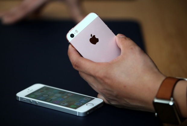ประมวลภาพ : iPhone SE ดีไซน์ iPhone 5S แต่สเปคแรงเท่า iPhone 6S