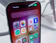 สงคราม AI ระอุ! Apple vs. OpenAI ใครจะครองโลกแอปฯ?