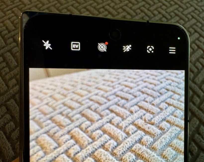ด่วน! จุดเขียวบนจอ Android ไม่ใช่เรื่องตลก ควรรีบเช็ก!