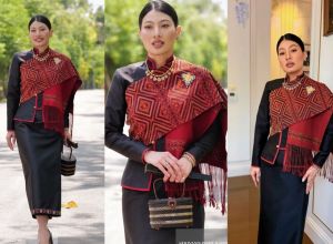 เจ้าฟ้าสิริวัณณวรี ทรงฉลองพระองค์แบบชาวภูไท ทรงพระภูษาลายขิต