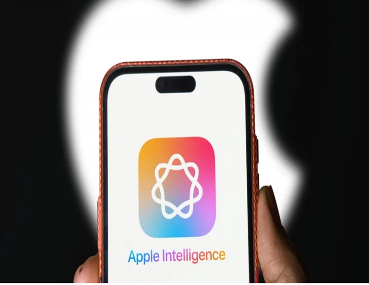 Apple Intelligence is definitely here! Update iOS 18.1 before anyone else