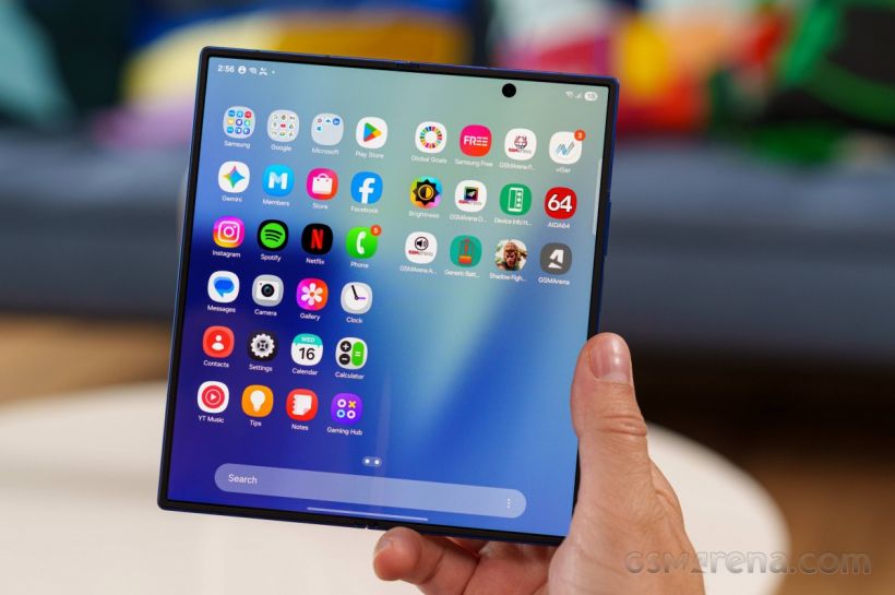 ลือแรง! Samsung Galaxy Z Fold8 อาจโดนลดสเปก เปลี่ยนวัสดุฝาหลัง