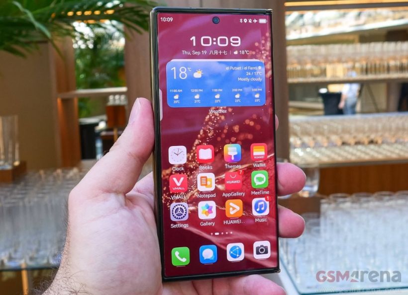 Huawei Mate XT Ultimate มือถือพับ 3 ทบ เตรียมเปิดตัวระดับโลก!