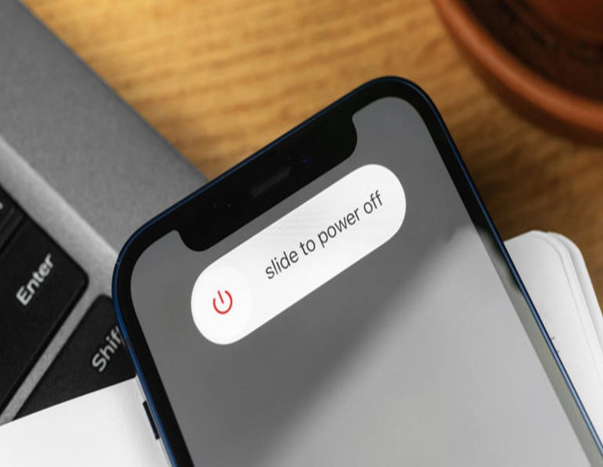 ปุ่ม Power เจ๊งแล้วไง? 2 ทริคโคตรลับที่ทำให้ iPhone คุณรีสตาร์ตใหม่ได้
